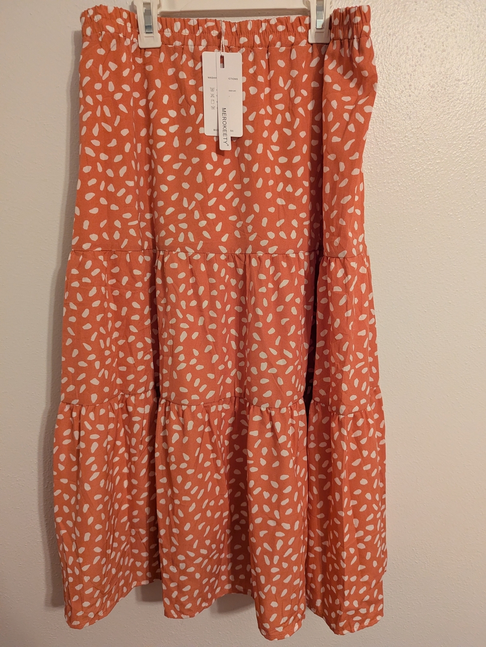 Tiered Coral Print Maxi Skirt - Unbranded